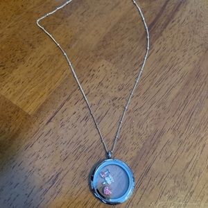 Origami Owl Necklace